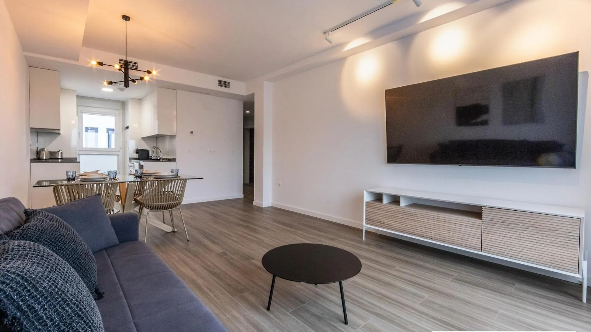 Apartamento Homity Holidays - Playa Granada - Aguacate Beach Motril Espanha
