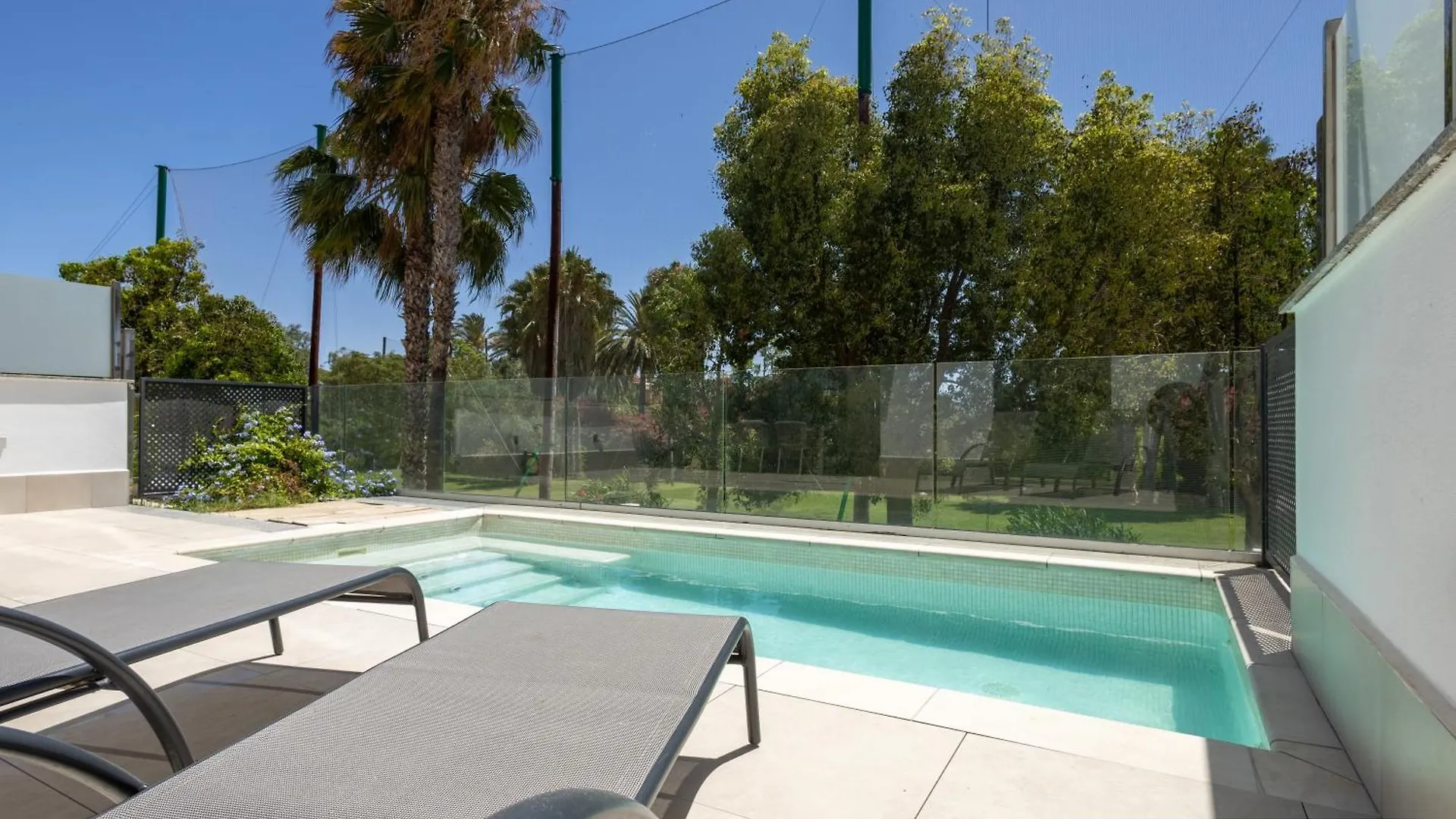 Apartment Homity Holidays - Playa Granada - Aguacate Beach Motril
