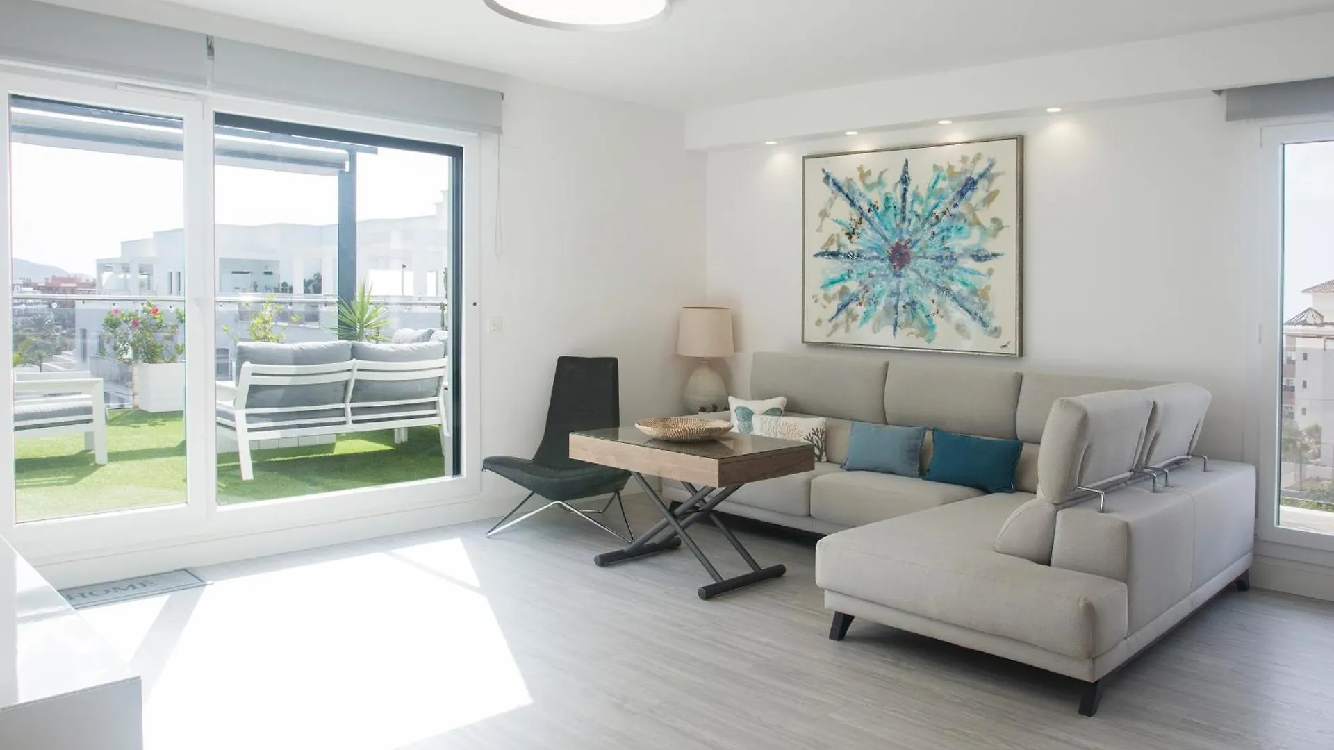 Homity Holidays - Playa Granada - Aguacate Beach Motril Apartment