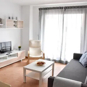 Amplio Con Parking, Club Y Piscina Junto A Sevilla Apartamento
